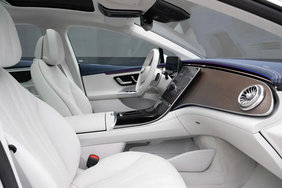 Elettronauti - Mercedes-Benz EQE 300 - Sedili - Sedili anteriori