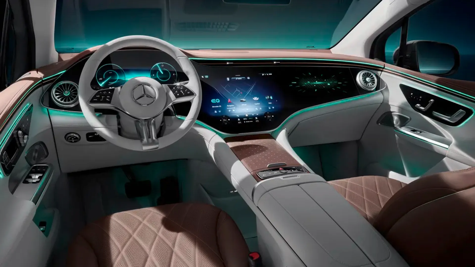 Elettronauti - Mercedes-Benz EQE SUV 350 4MATIC - Interni - Vista della plancia