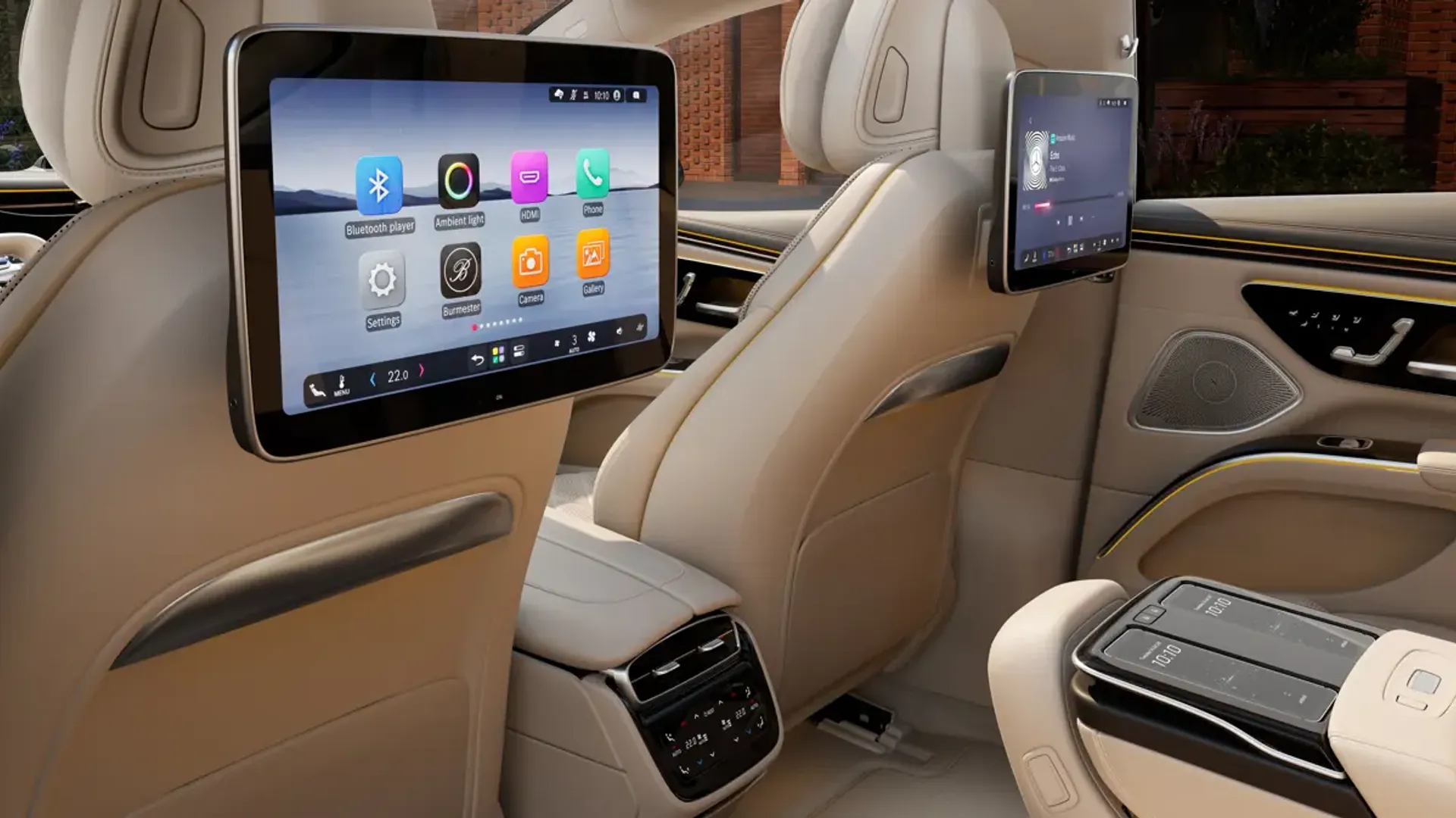 Elettronauti - Mercedes-Benz EQS 400 (MY26) - Nero - Esterno - Vista anteriore a tre quarti