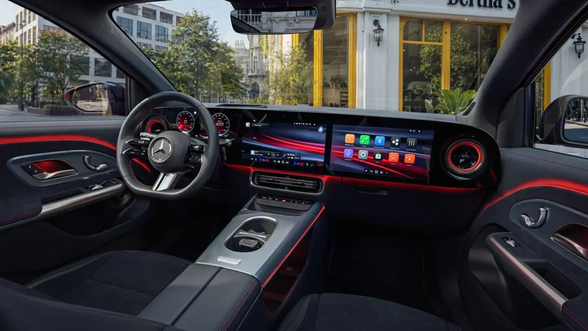 Elettronauti - Mercedes-Benz GLA 200 - Nero - Plancia - Vista della plancia