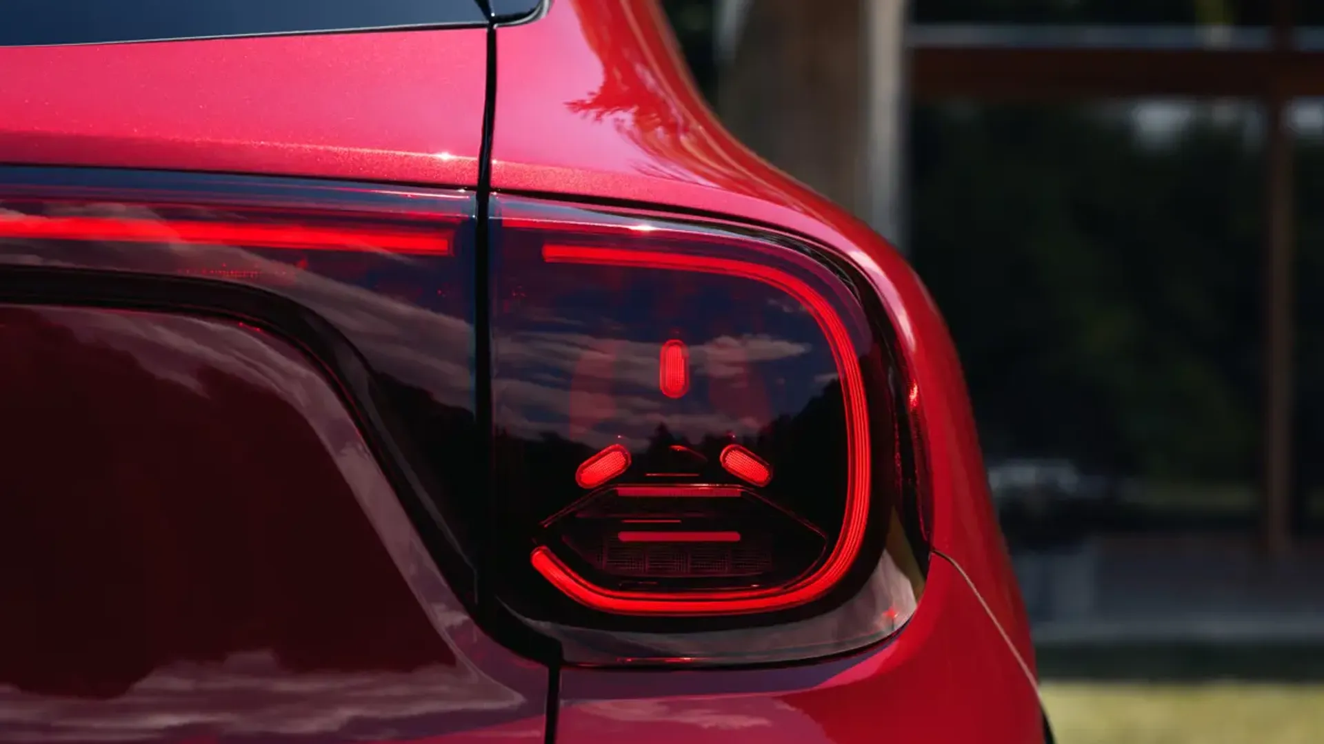 Elettronauti - Mercedes-Benz GLA 200 - Argento - Esterno - Vista posteriore
