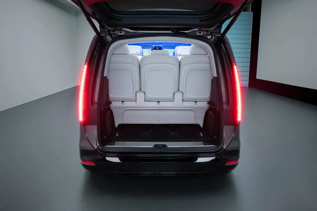 Elettronauti - Mercedes-Benz VLE 300 - Vano di carico - Bagagliaio