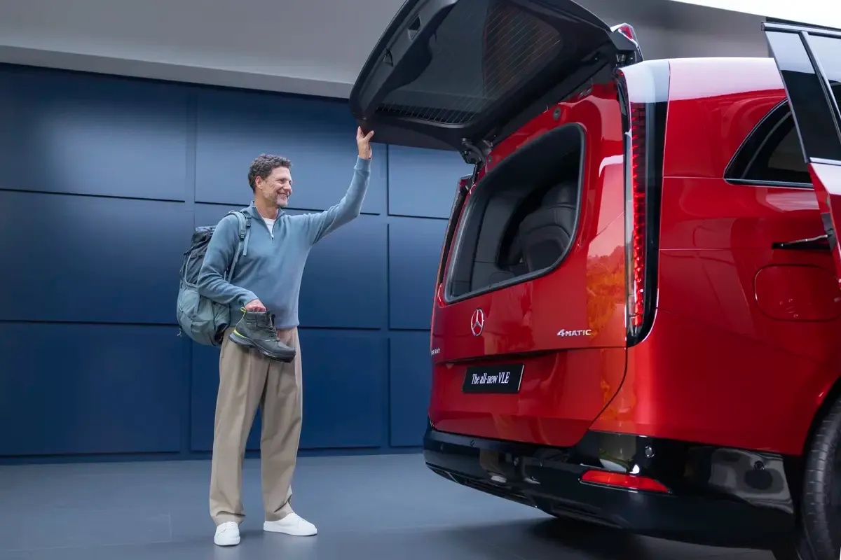 Elettronauti - Mercedes-Benz VLE 300 - Vano di carico - Bagagliaio