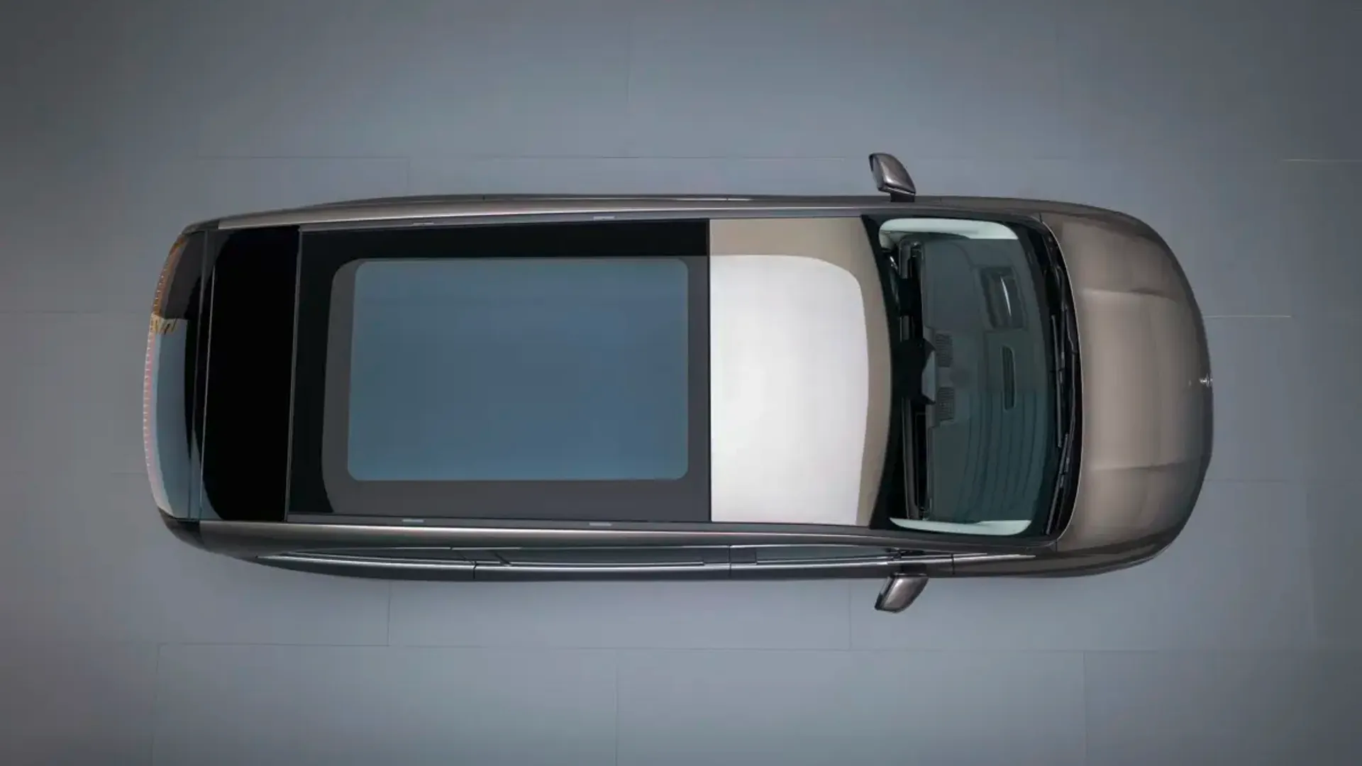 Elettronauti - Mercedes-Benz VLE 300 - Argento - Esterno - Vista anteriore a tre quarti