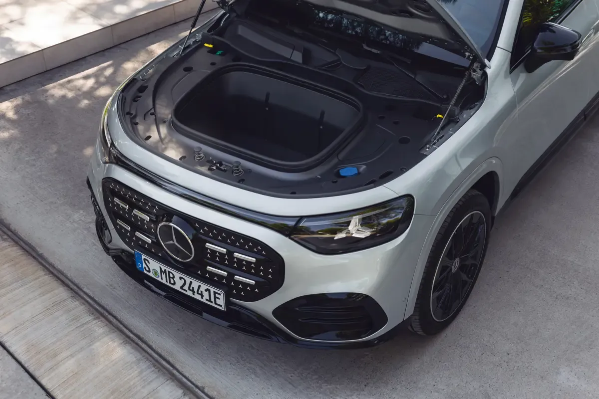 Elettronauti - Mercedes GLB 350 4MATIC - Vano di carico - Bagagliaio anteriore