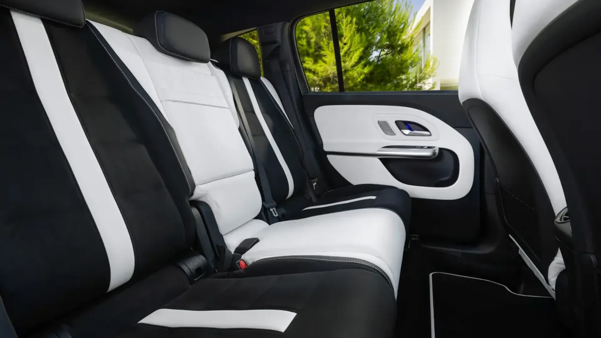 Elettronauti - Mercedes GLB 350 4MATIC - Sedili - Sedili posteriori