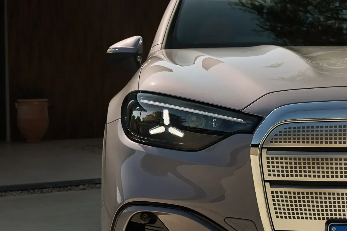 Elettronauti - Mercedes-Benz GLC 250 - Grigio - Esterno - Vista anteriore