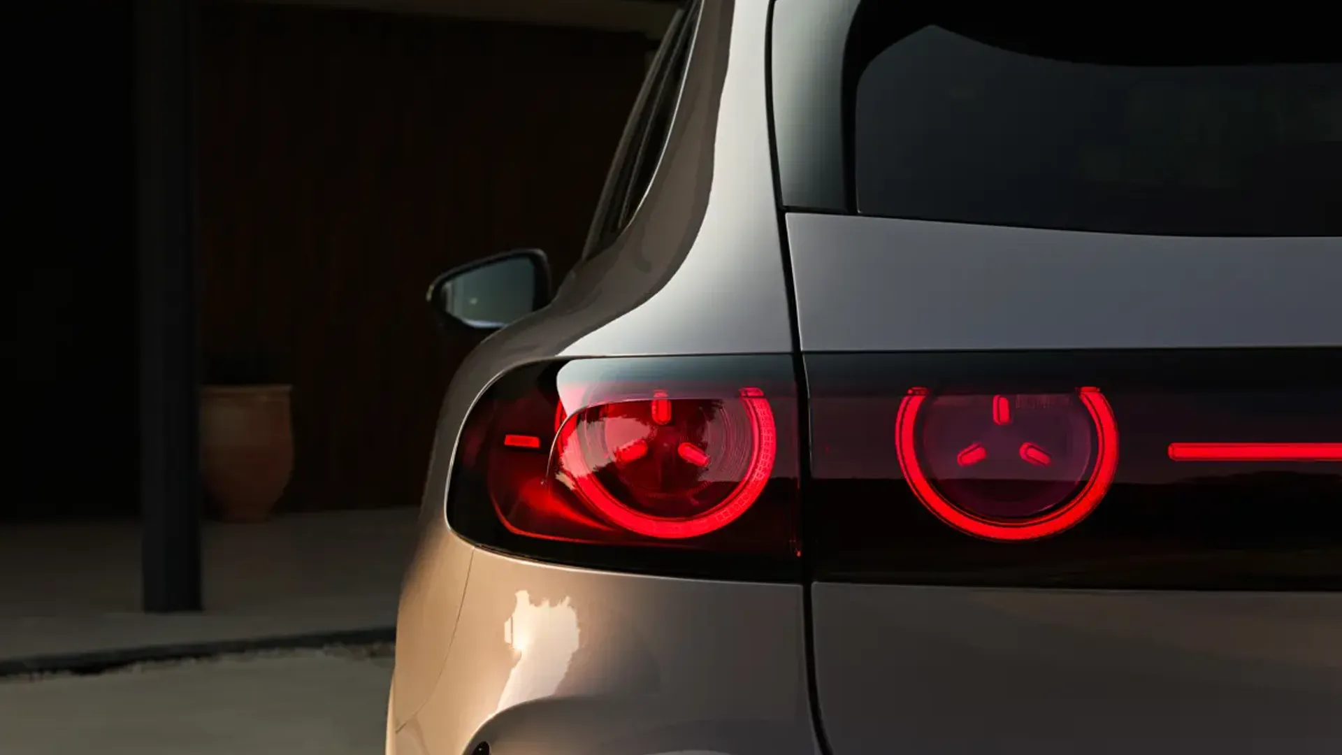 Elettronauti - Mercedes-Benz GLC 250 - Esterno - Vista posteriore
