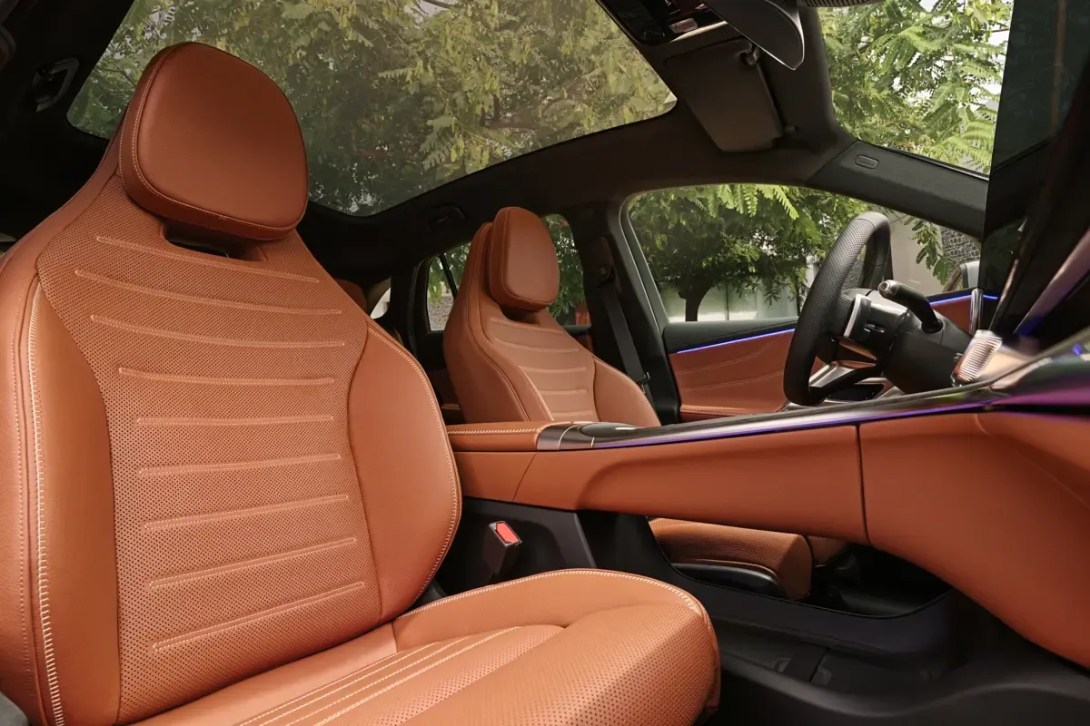 Elettronauti - Mercedes-Benz GLC 250 - Sedili - Sedili anteriori