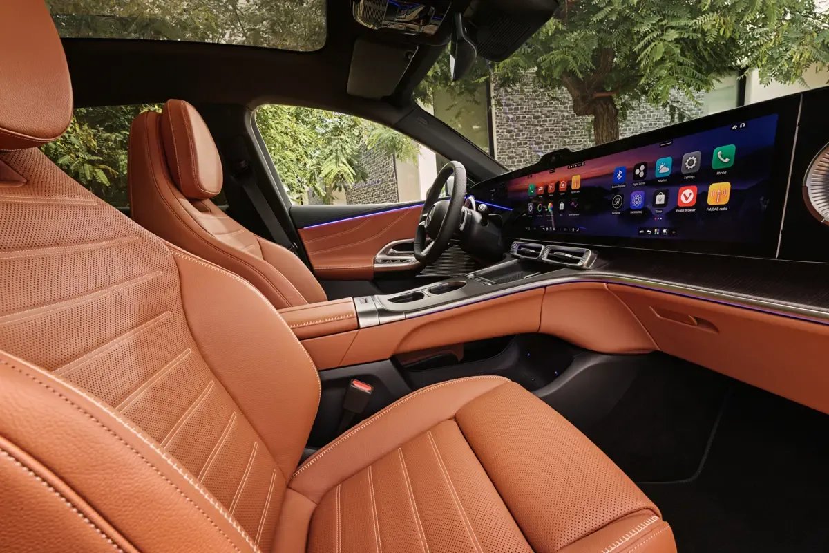 Elettronauti - Mercedes-Benz GLC 250 - Nero - Sedili - Sedili anteriori