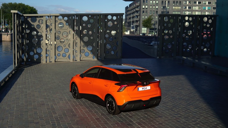 MG MG4 Electric 77 kWh