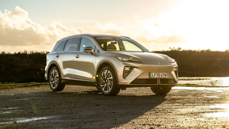 MG MGS6 EV AWD