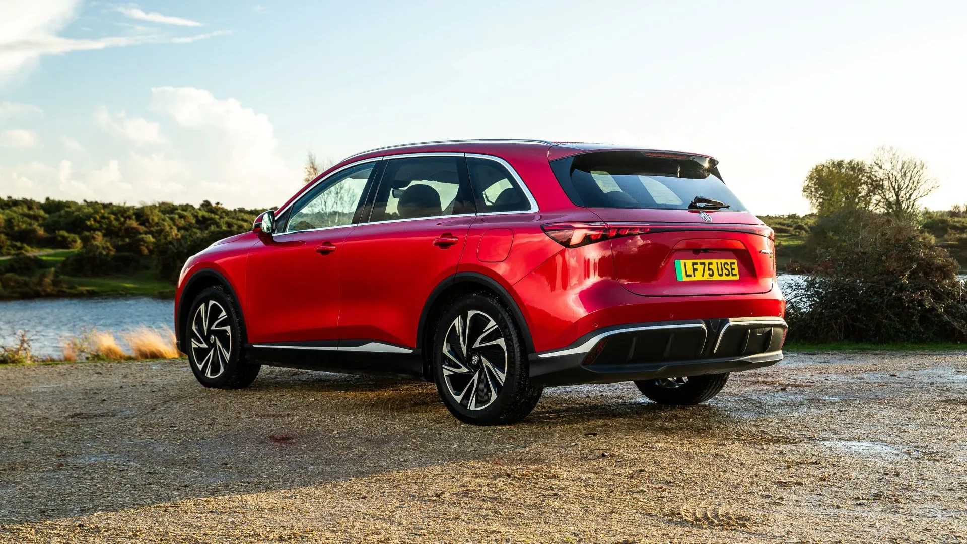 MG MGS6 EV AWD