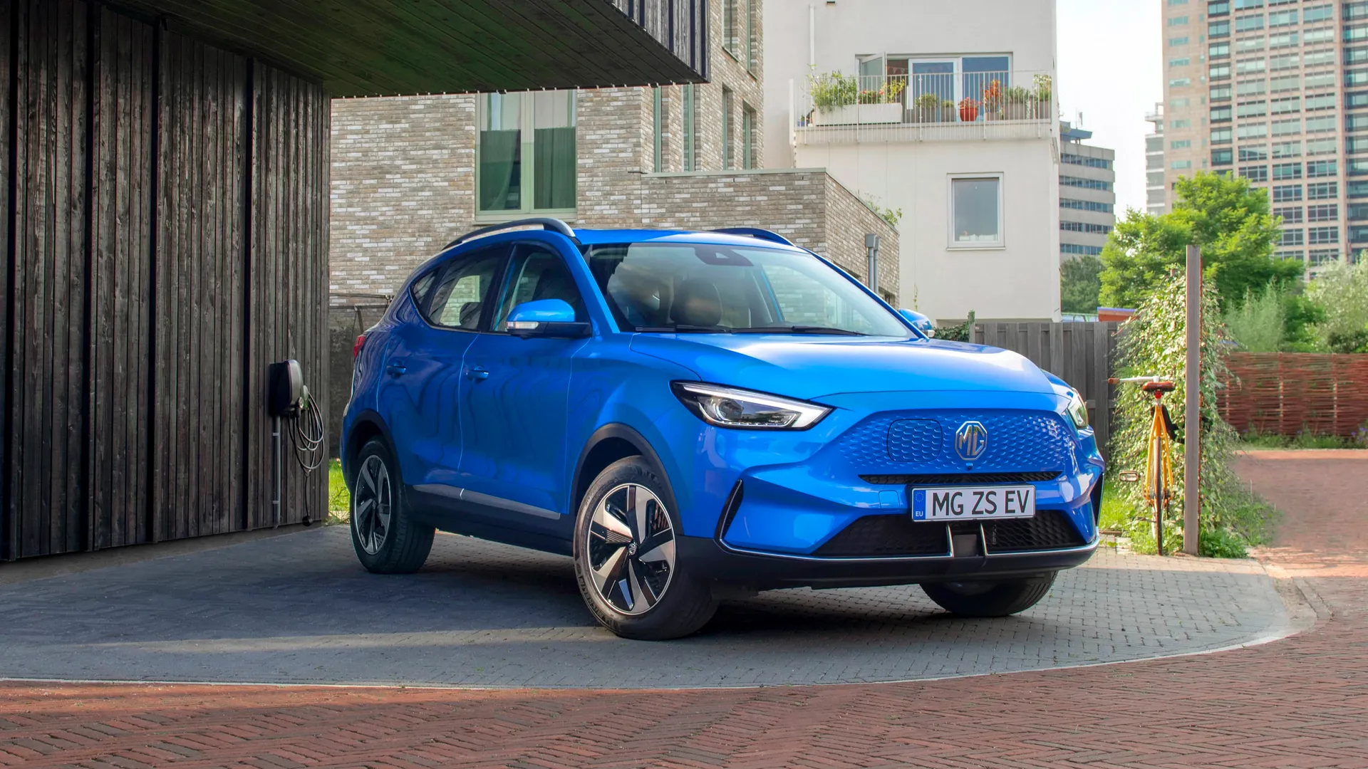 MG ZS EV Long Range