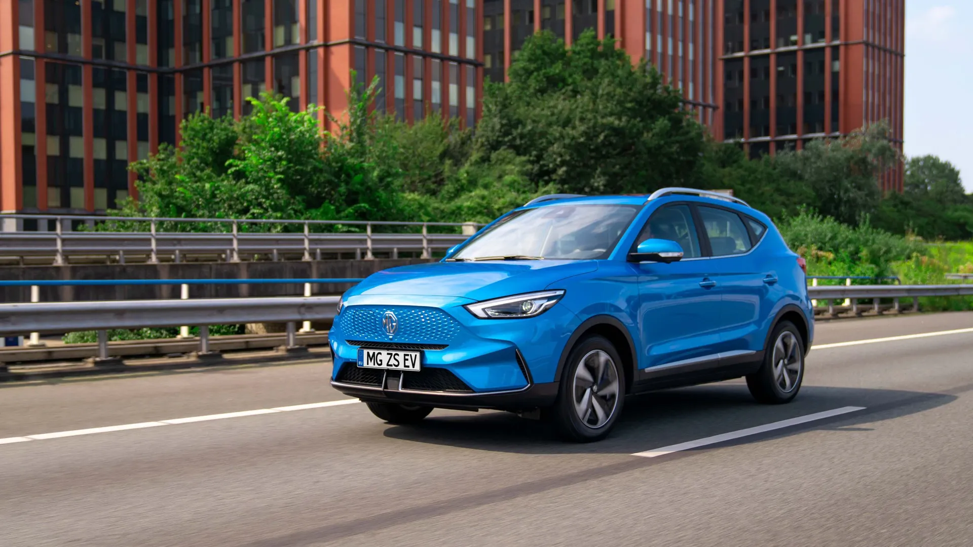 MG ZS EV Long Range