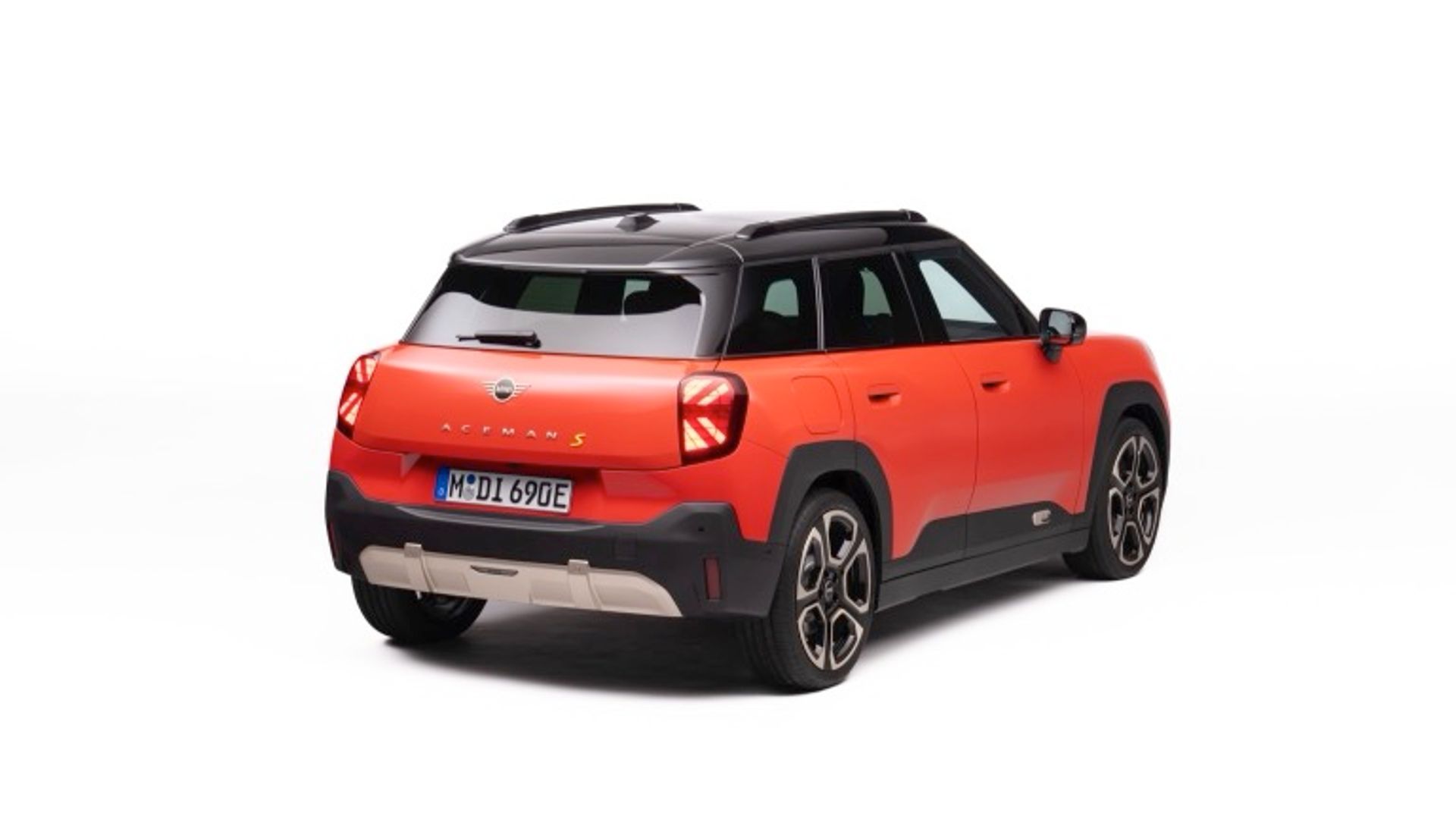Mini Aceman E