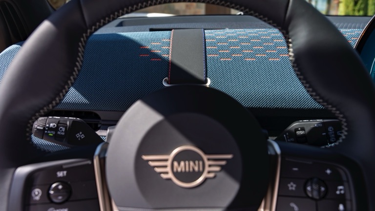 Mini Aceman E