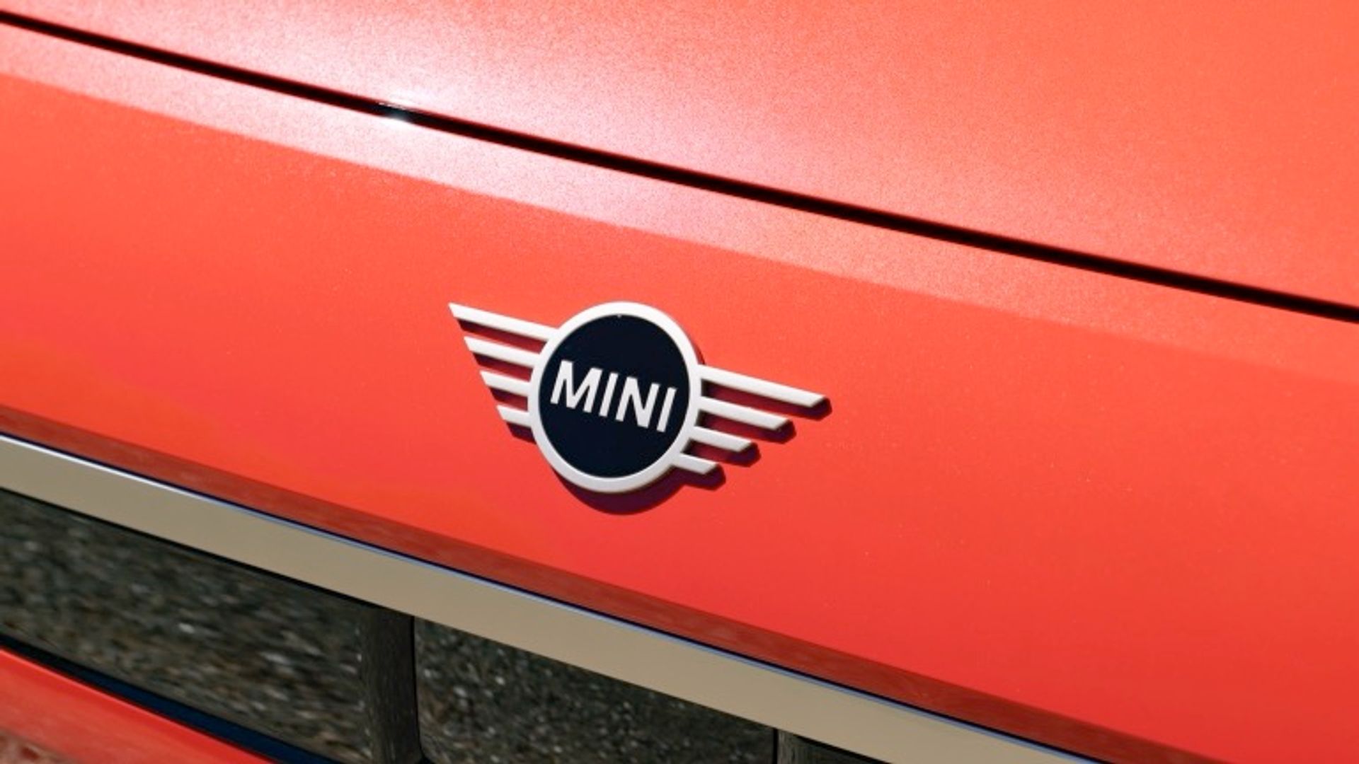 Mini Aceman E