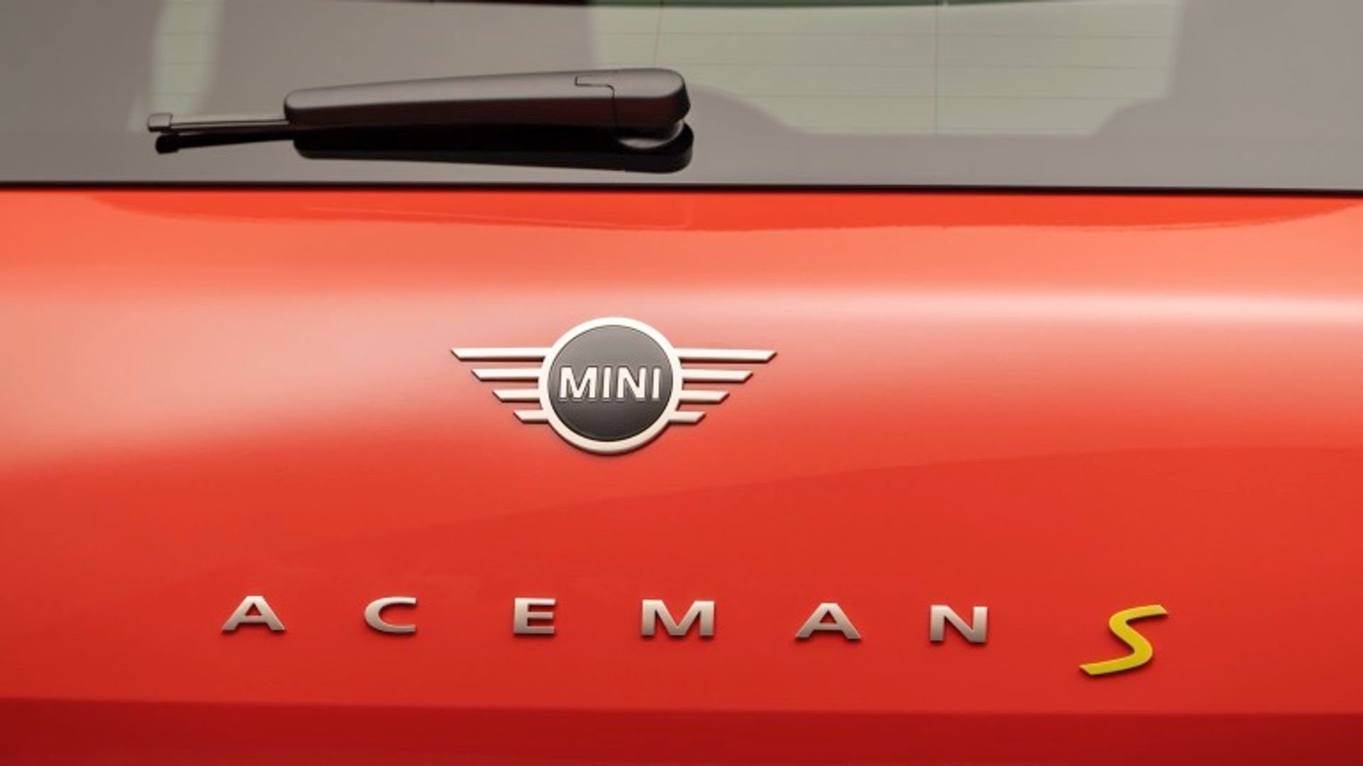 Mini Aceman E