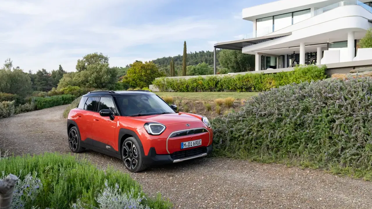 Elettronauti - Mini Aceman SE - Dark Blue - Esterno - Vista anteriore a tre quarti