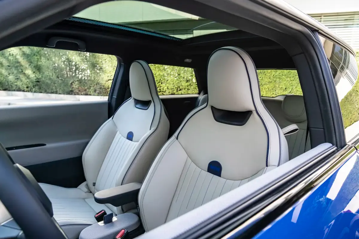 Elettronauti - Mini Cooper SE - Sedili - Sedili anteriori