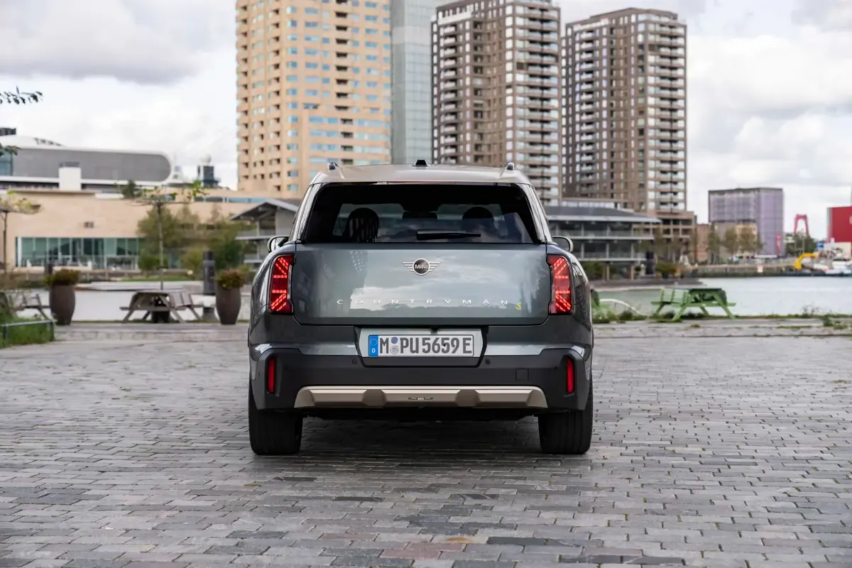 Elettronauti - Mini Countryman E - Esterno - Vista posteriore