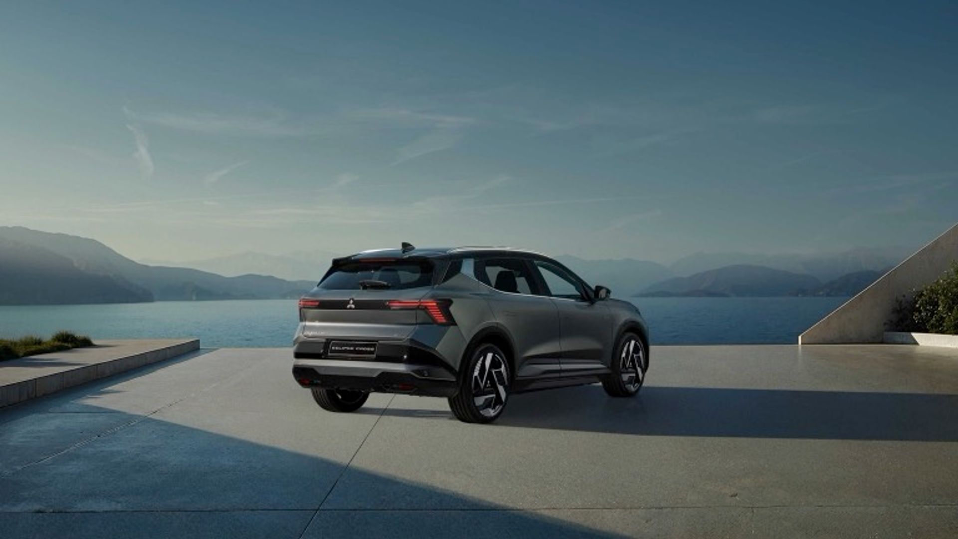 Mitsubishi Eclipse Cross 87 kWh (MY26)