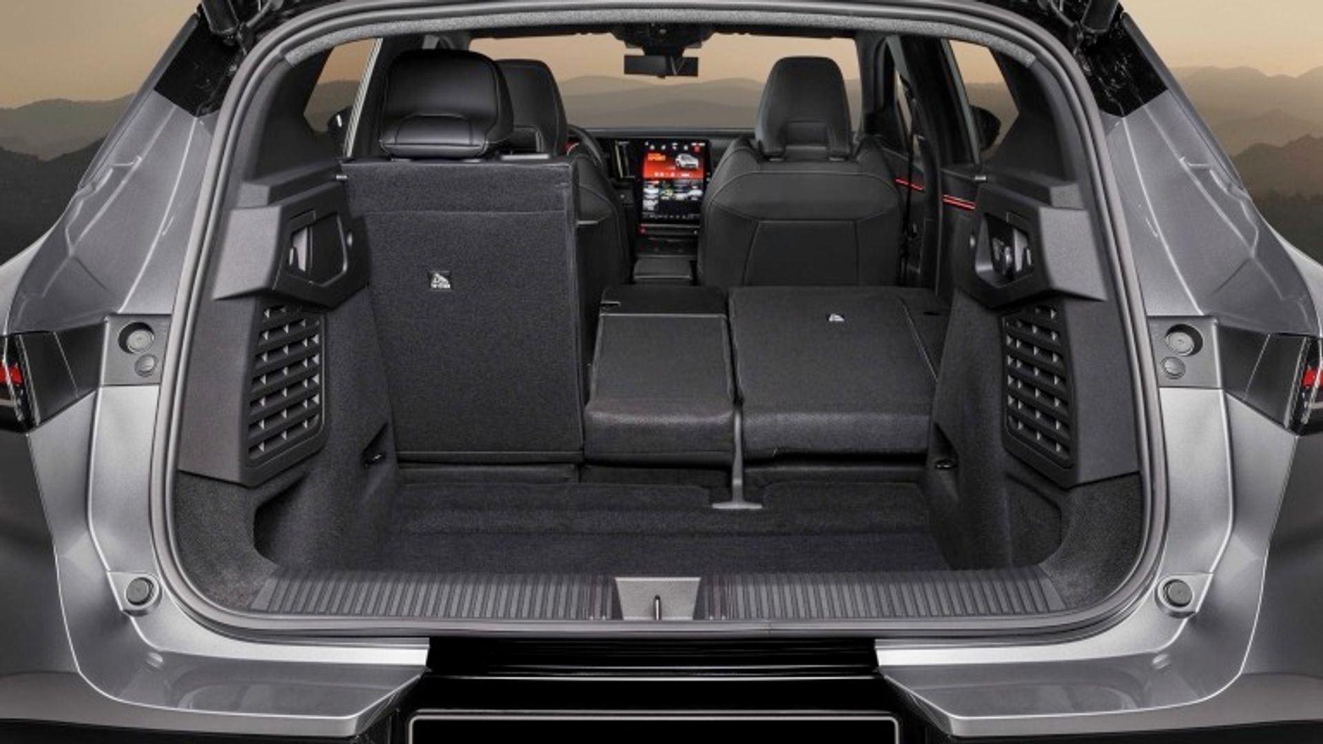 Mitsubishi Eclipse Cross 87 kWh (MY26)
