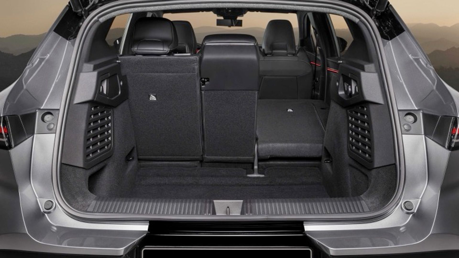 Mitsubishi Eclipse Cross 87 kWh (MY26)