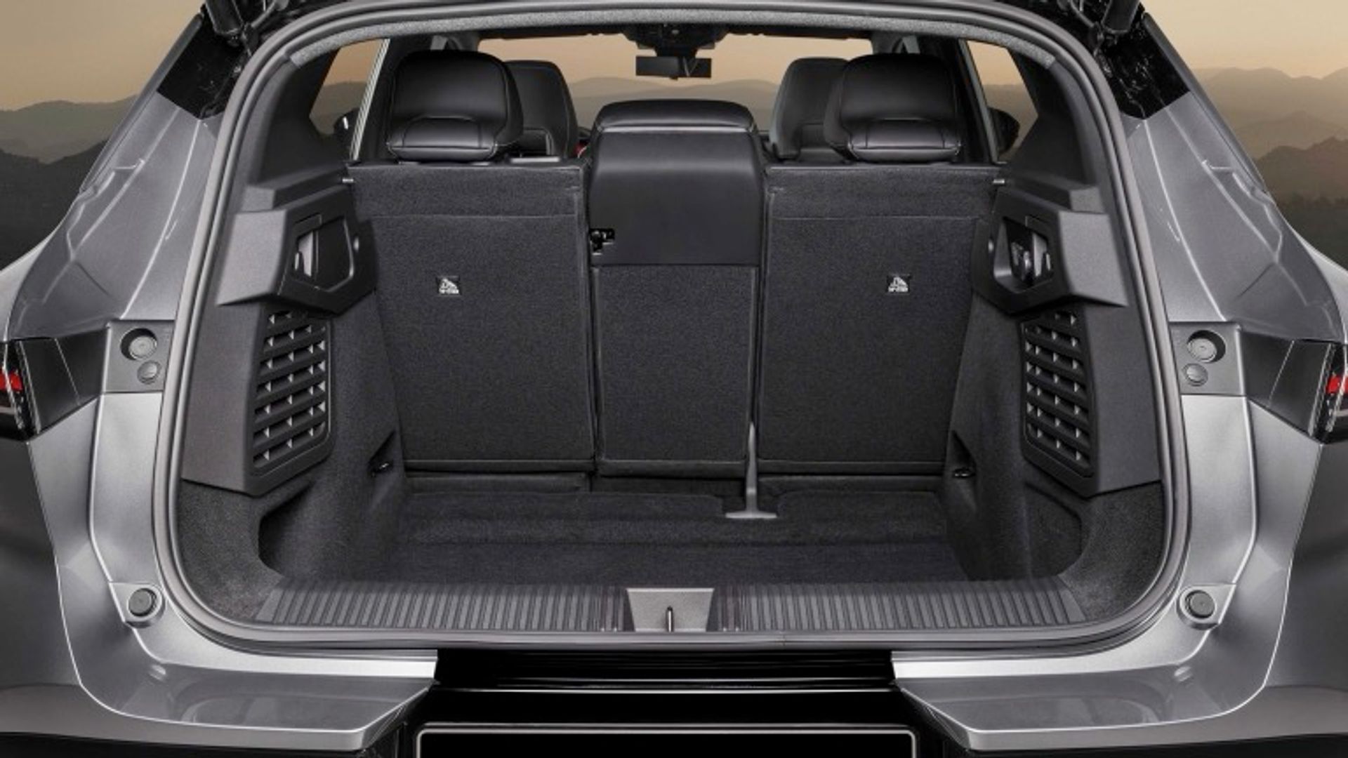 Mitsubishi Eclipse Cross 87 kWh (MY26)