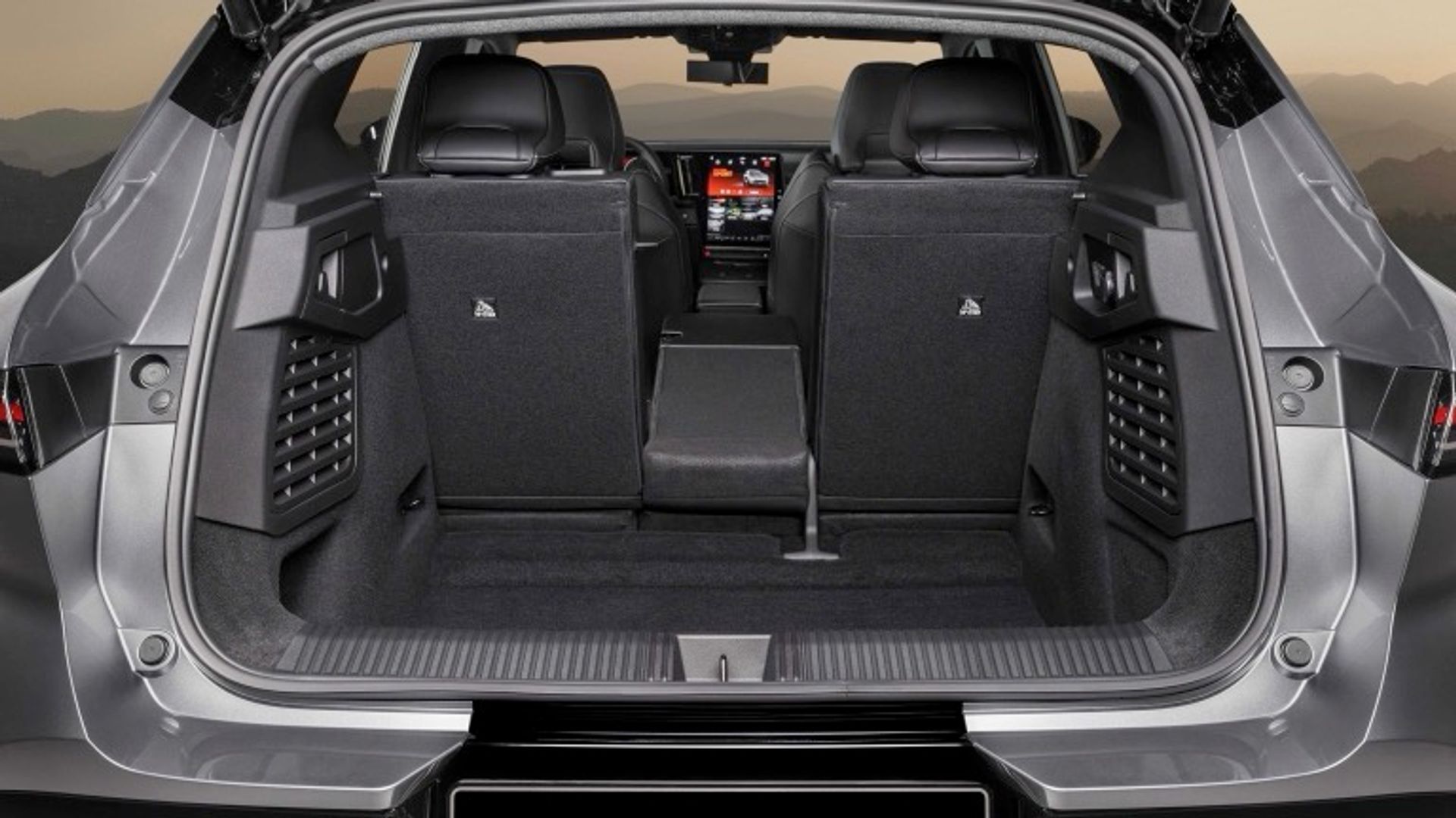 Mitsubishi Eclipse Cross 87 kWh (MY26)