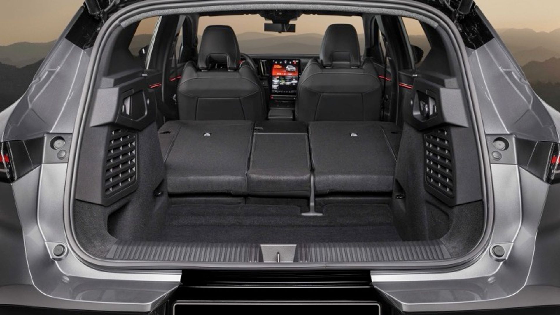 Mitsubishi Eclipse Cross 87 kWh (MY26)