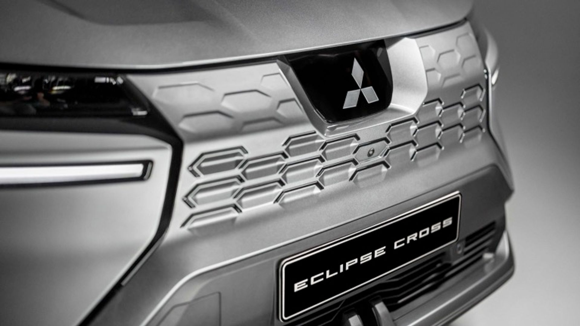 Mitsubishi Eclipse Cross 87 kWh (MY26)