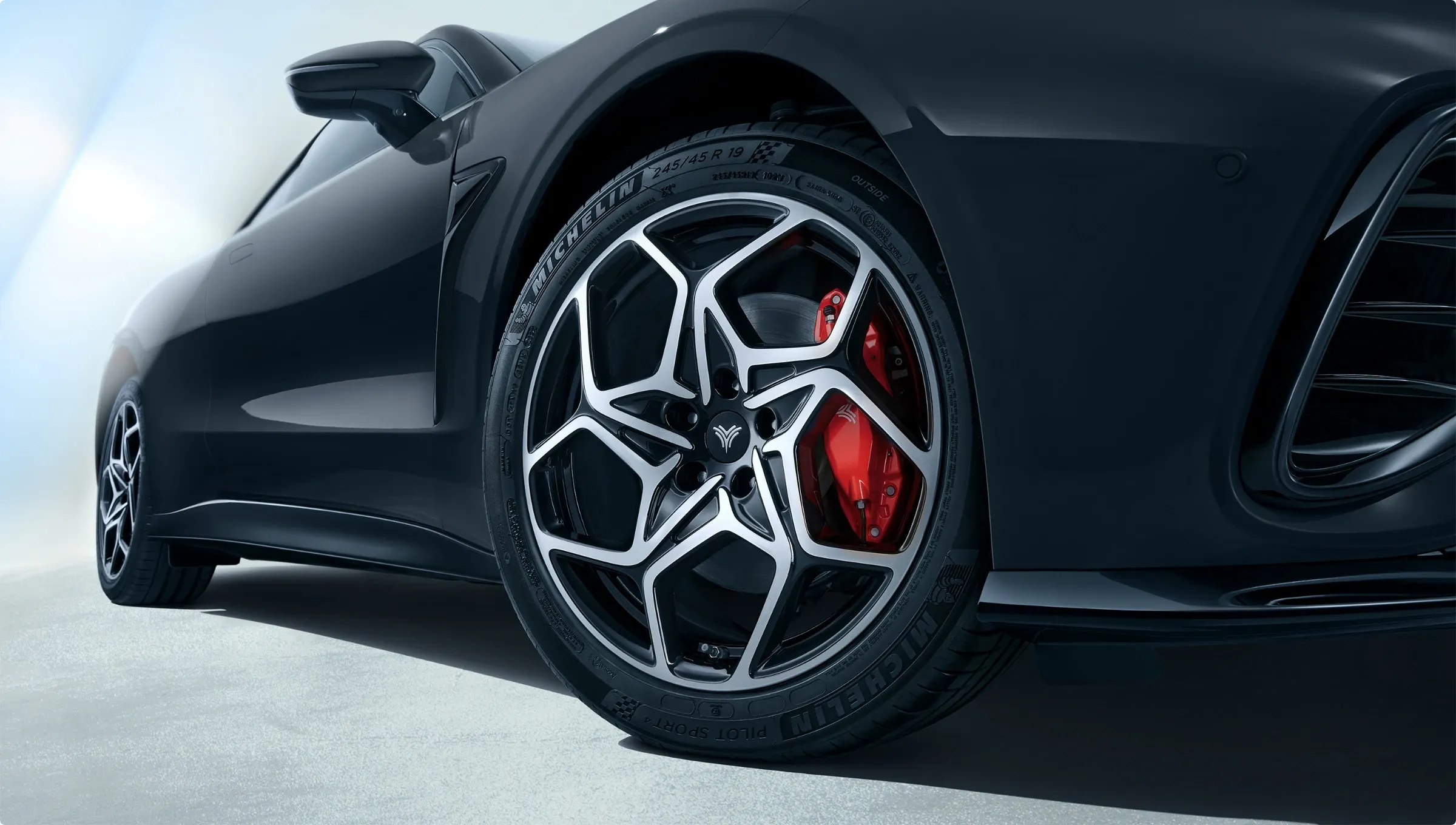 Neta GT 580 AWD