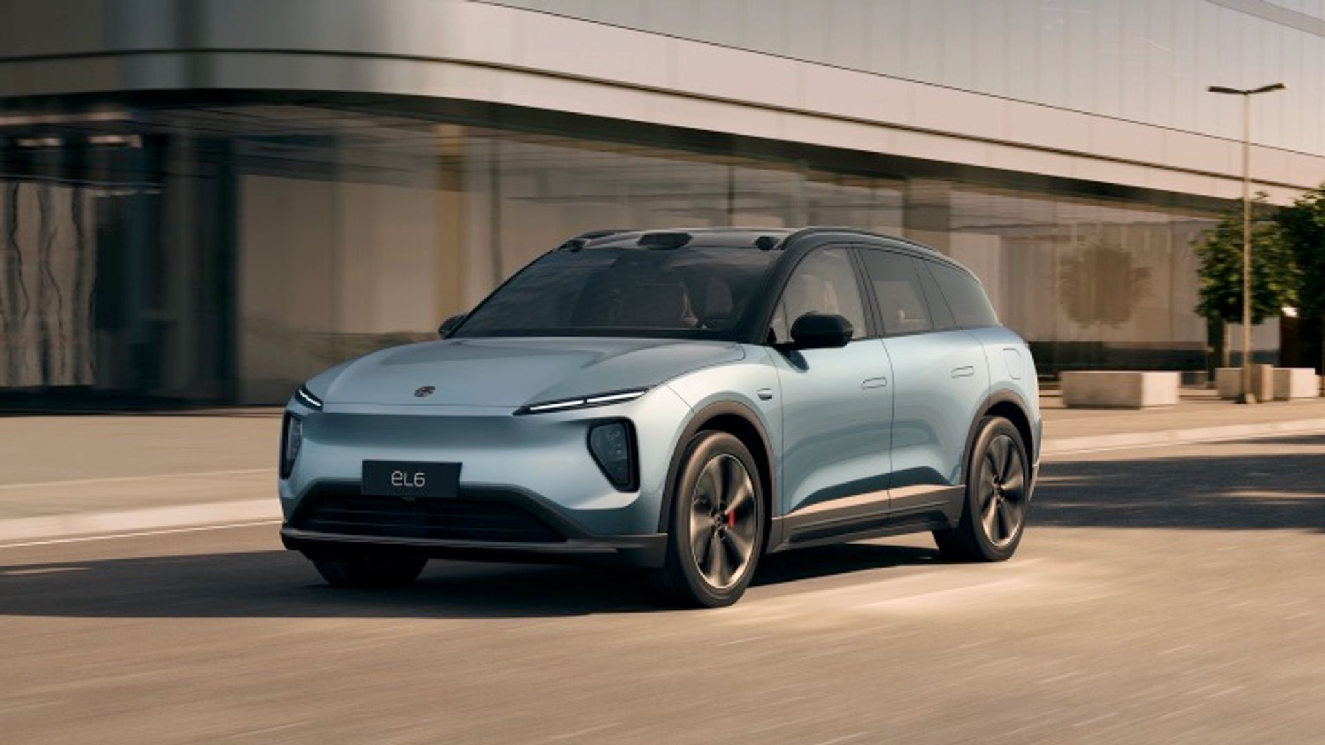 NIO EL6 Long Range