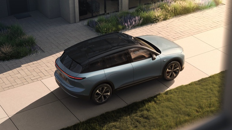 NIO EL6 Long Range