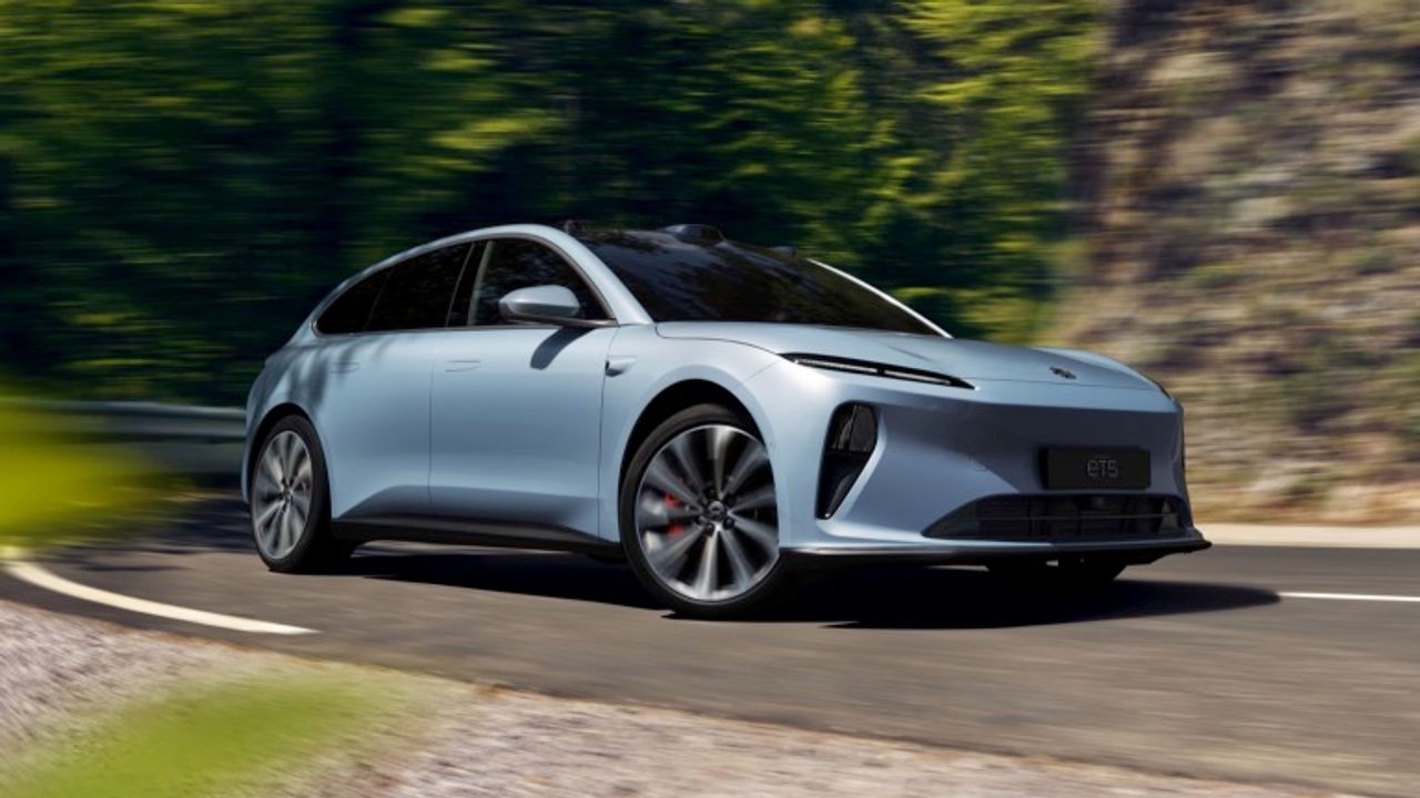 NIO ET5 Touring Standard Range