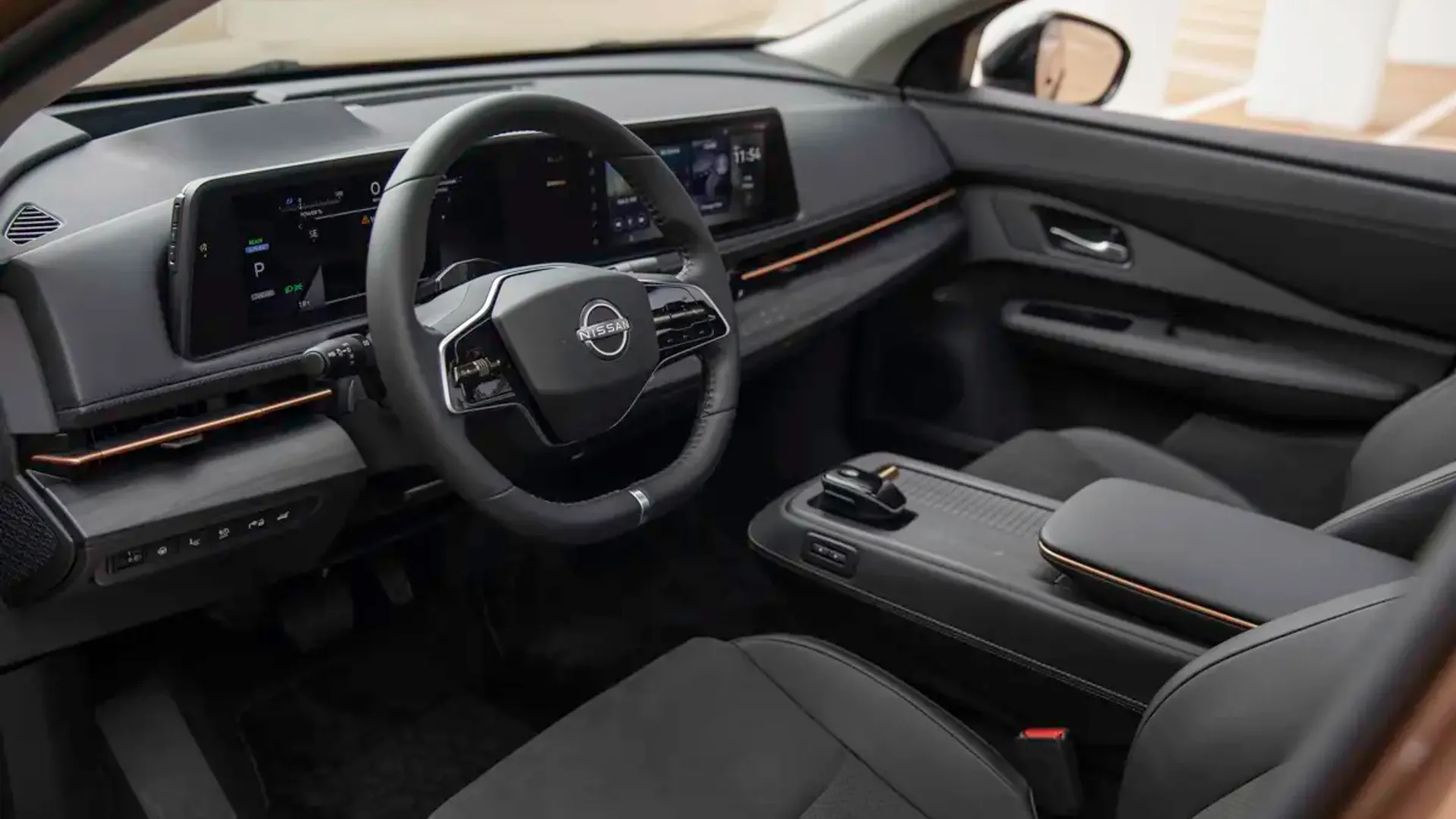 Elettronauti - Nissan Ariya 87kWh - Infotainment - Vista della plancia