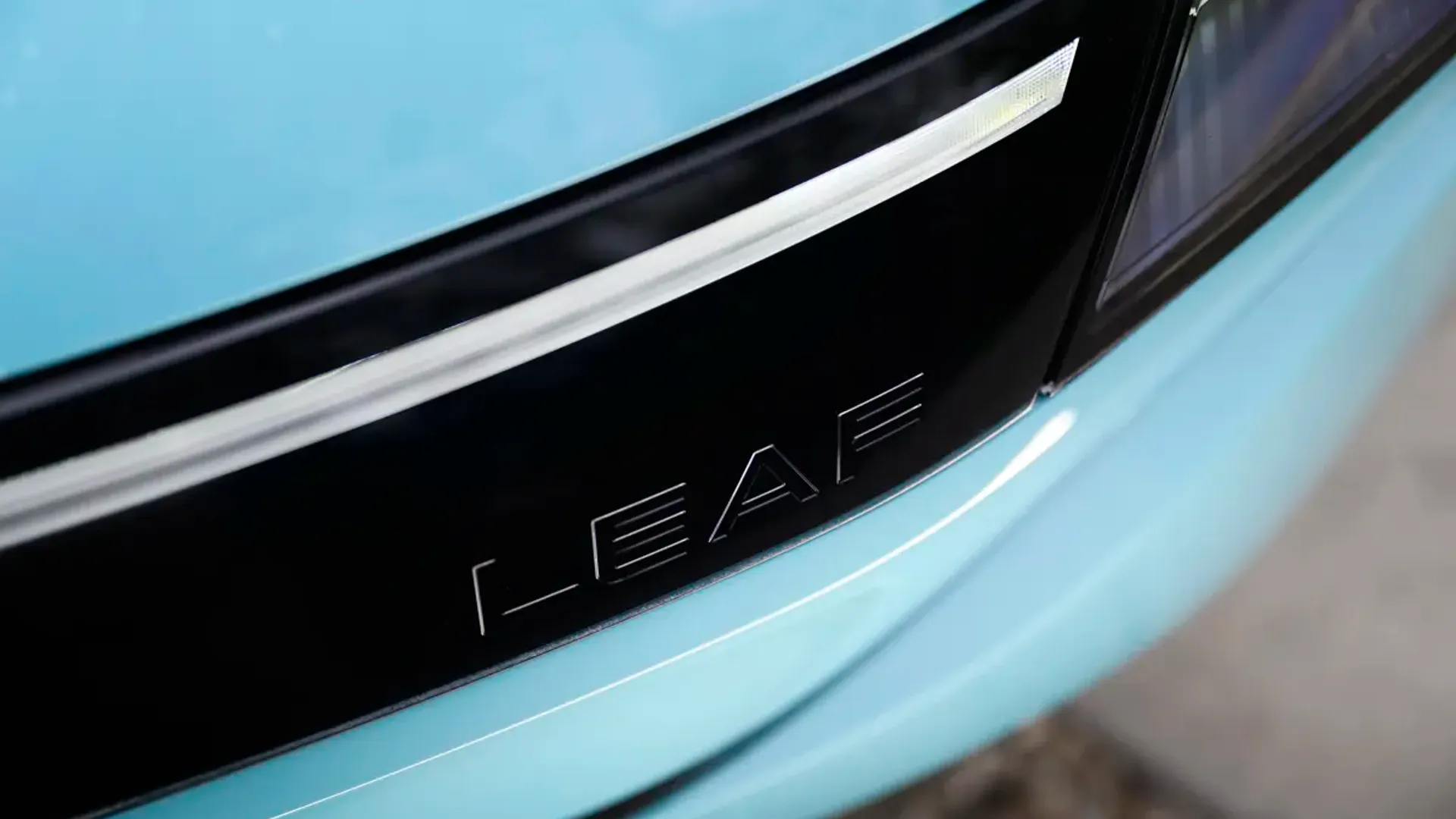Elettronauti - Nissan Leaf Extended Range - Plancia - Vista della plancia