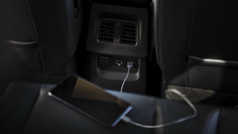 Elettronauti - Nissan Townstar EV Passenger - Grigio - Esterno - Vista anteriore a tre quarti