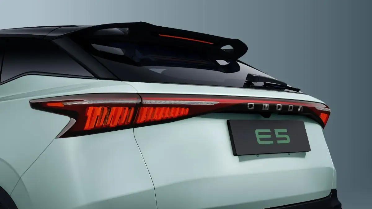 Elettronauti - Omoda E5