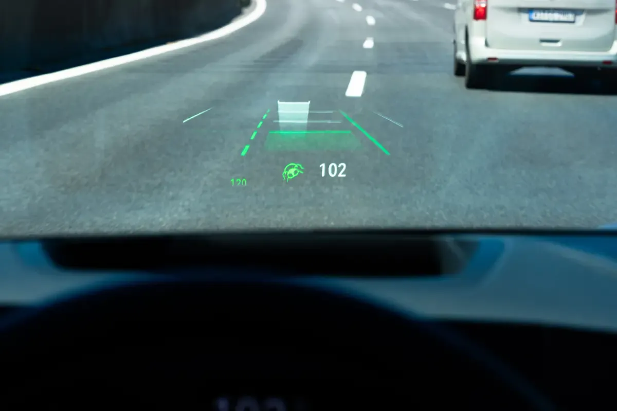 Elettronauti - Opel Astra Electric 54kWh - Plancia - Vista della plancia