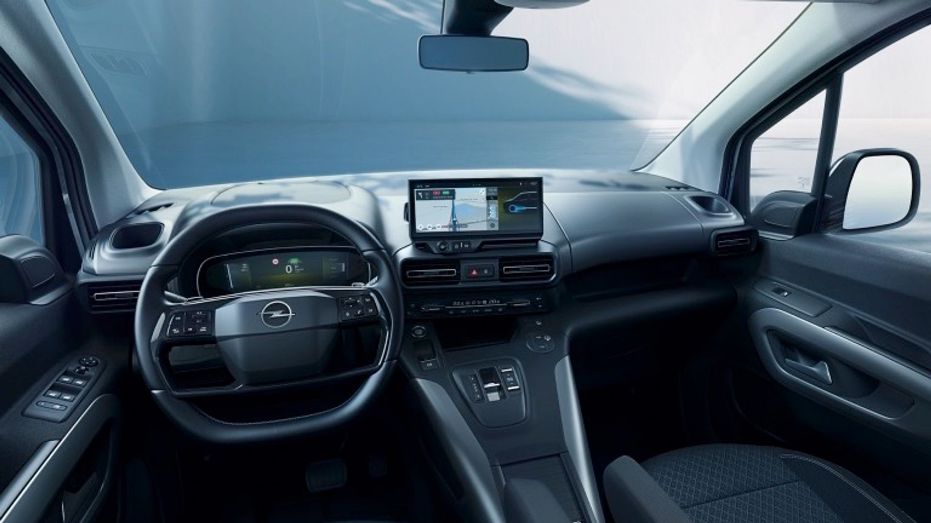 Elettronauti - Opel Combo Electric 50 kWh - Blu - Esterno - Vista anteriore