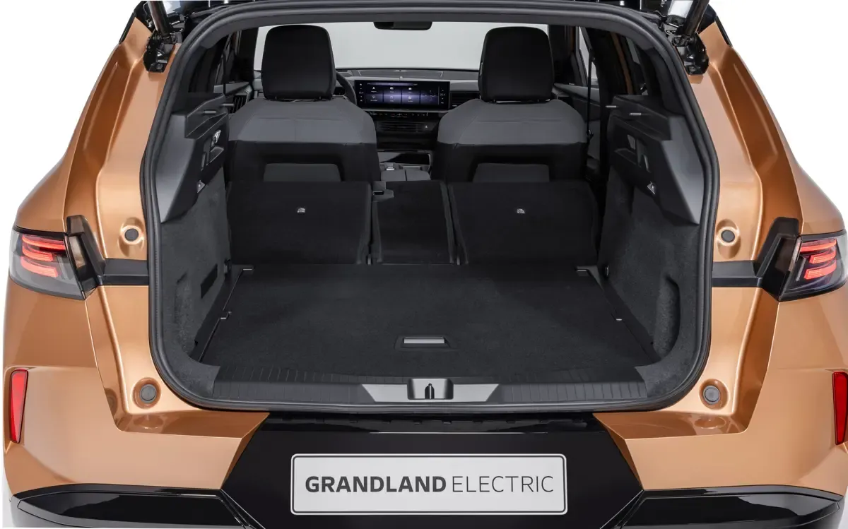 Elettronauti - Opel Grandland 73kWh AWD - Copper - Vano di carico - Bagagliaio