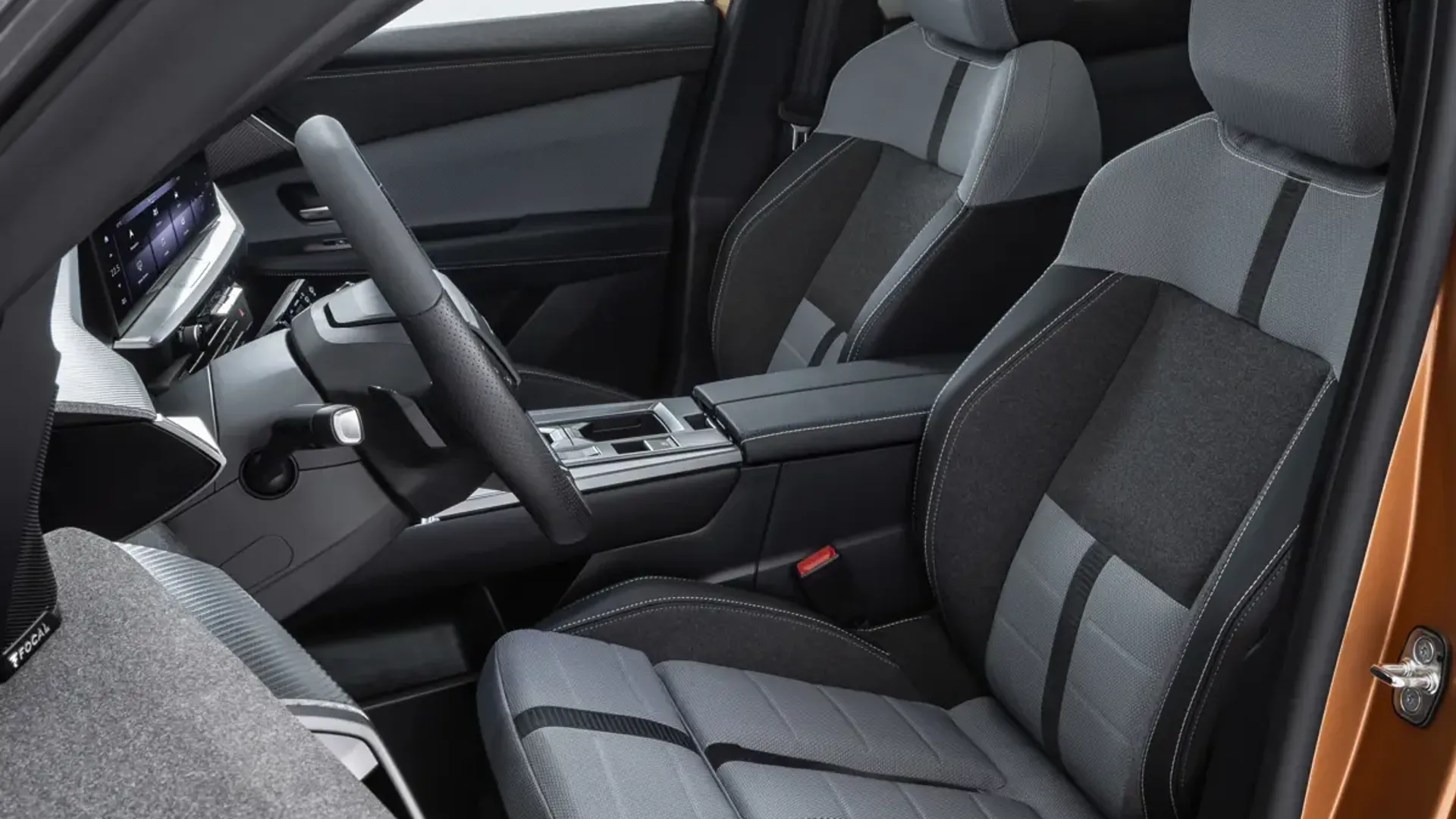 Elettronauti - Opel Grandland 73kWh AWD - Sedili - Sedili anteriori