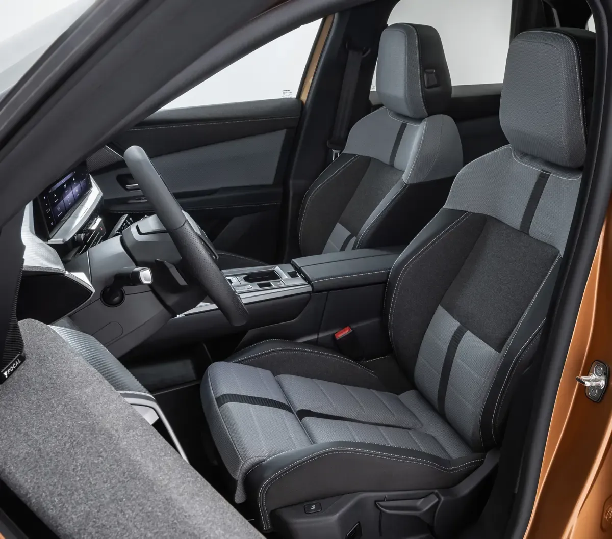 Elettronauti - Opel Grandland 73kWh AWD - Sedili - Sedili anteriori