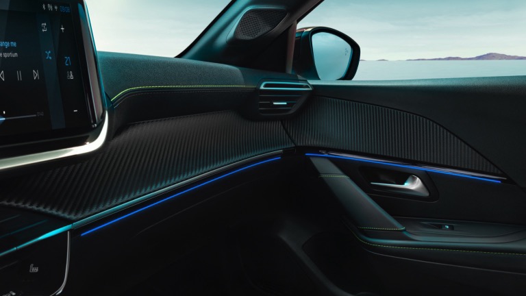Peugeot e-208 50 kWh (MY25)