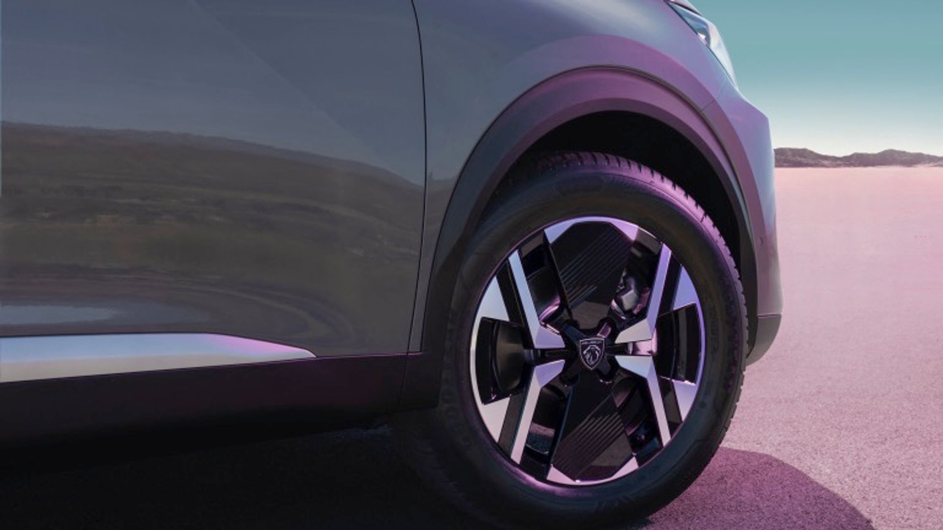 Peugeot e-2008 54 kWh