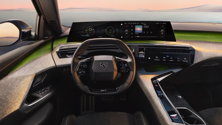 Peugeot e-5008 73 kWh