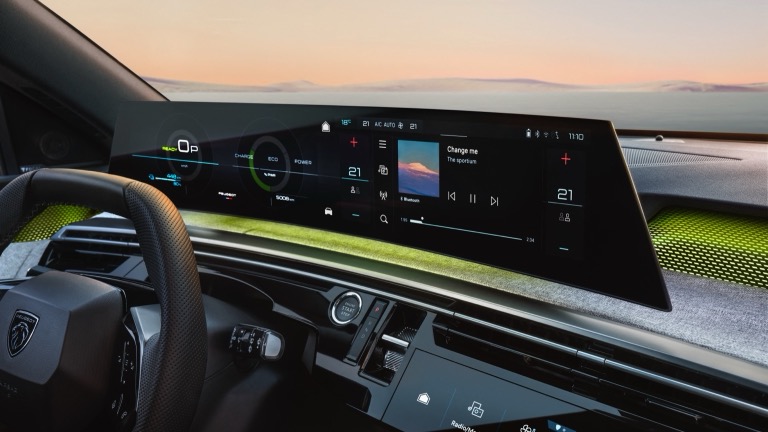 Peugeot e-5008 73 kWh